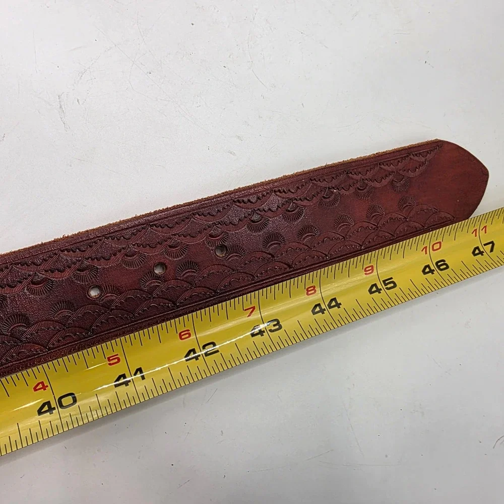 Vintage Mens Hand Tooled Leather Belt Brown Western‎ Scalloped Pattern Size 42